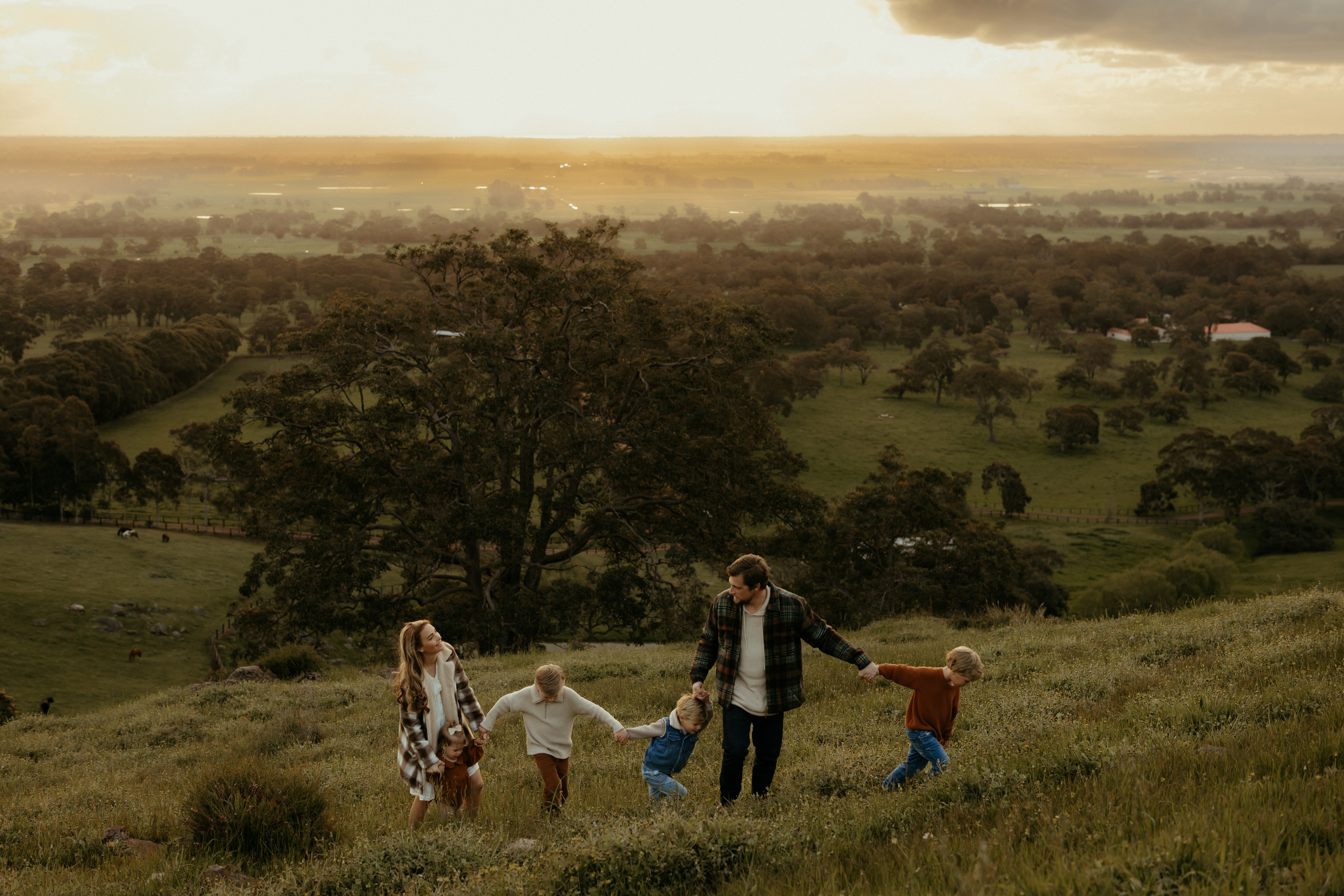Image: Perth Family Lifestyle Photographer Wardrobe Tips for Families